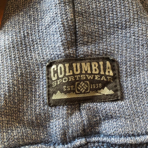 Columbia Large Sweatshirt - Picture 5 of 7